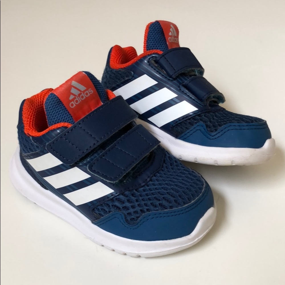 Baby shoes